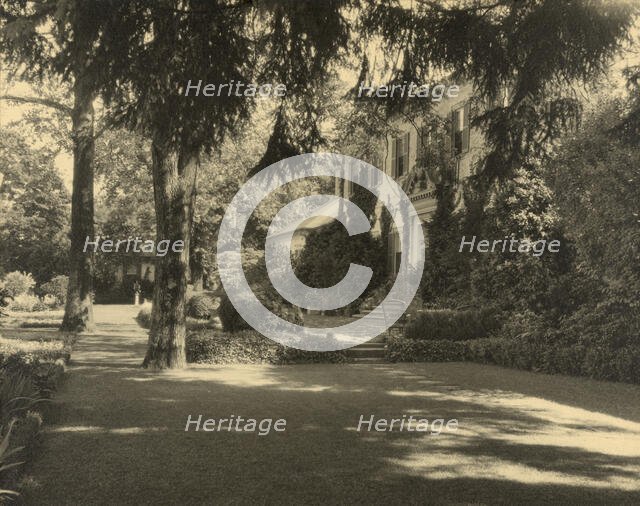 "Chatham," Colonel Daniel Bradford Devore house, 120 Chatham Lane, Fredericksburg, Virginia., 1927. Creator: Frances Benjamin Johnston.
