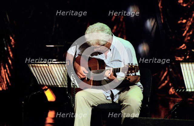 Larry Coryell, Brecon Jazz Festival, August 2004. Artist: Brian O'Connor.