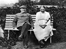 Russian Bolshevik leader Vladimir Lenin and Nadezhda Krupskaya, Gorki, USSR, 1922. Artist: Unknown