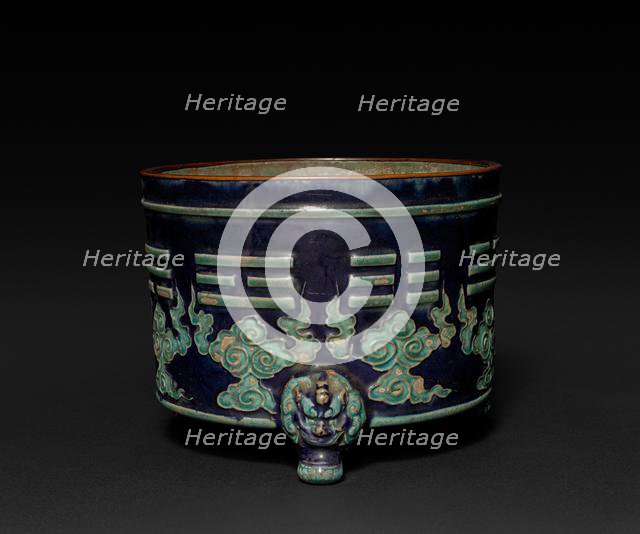Small Jardiniere with Three Legs: Fahua Ware, Ming dynasty (1368-1644). Creator: Unknown.