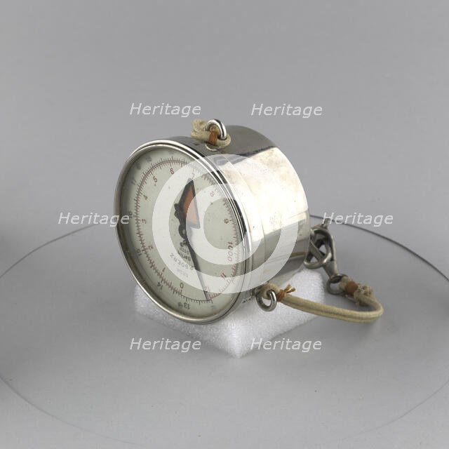 Altimeter, German. Creator: CP Goerz.