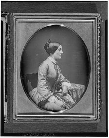 Ann Minerva "Nannie" Rodgers Macomb, three-quarter length portrait..., ca. 1850. Creator: Unknown.