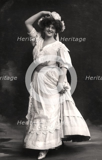 Marie Studholme (1875-1930), English actress, 1900s.Artist: Foulsham and Banfield