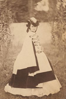 La robe d'été, 1860s. Creator: Pierre-Louis Pierson.