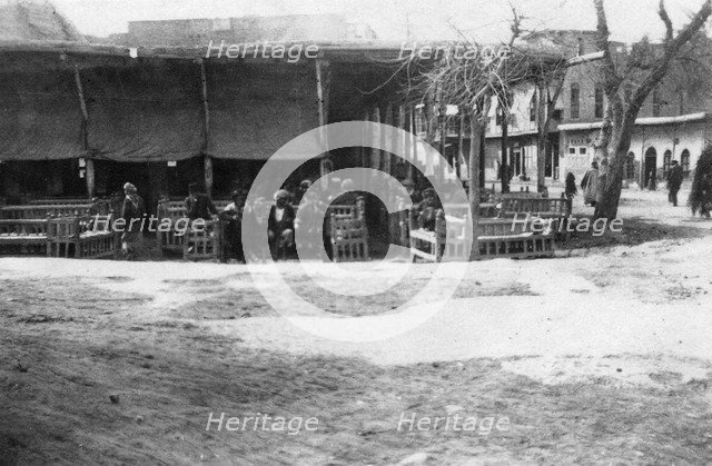 Arab coffee shop, Baghdad, Mesopotamia, WWI, 1918. Artist: Unknown
