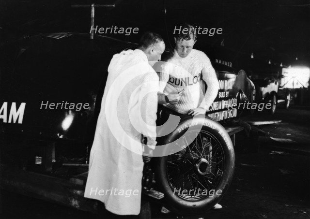 Sunbeam 1000hp World Land speed record attempt at Daytona 1927 Artist: Unknown.