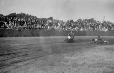 Speedway race at Lea Bridge Stadium, Leyton, London, 1928.   Artist: Bill Brunell.