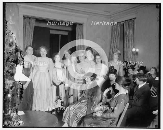 Occoquan dinner, between 1910 and 1920. Creator: Harris & Ewing.