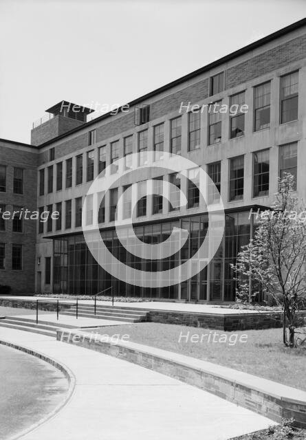 Bell Telephone Laboratories, Murray Hill, New Jersey, 1942. Creator: Gottscho-Schleisner, Inc.