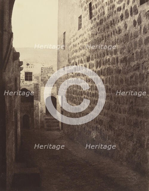 VIIIe Station. Jésus console les filles de Jérusalem. Ici encore une simple marqu..., 1860 or later. Creator: Louis de Clercq.