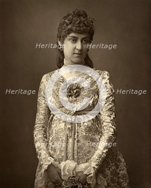 Angela Fenton, British actress, 1887.  Artist: Ernest Barraud