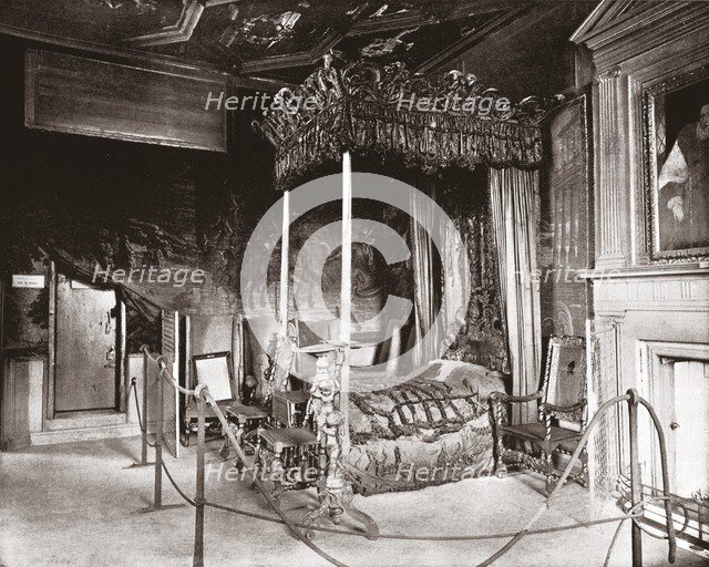 Queen Mary's Bedroom at Holyroodhouse, Edinburgh, Scotland, 1894. Creator: Unknown.