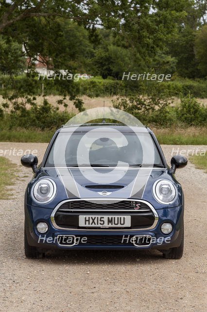 2015 Mini Cooper S 5 door. Creator: Unknown.