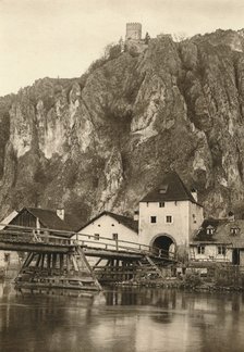 'Neu-Essing with Randeck ruin in the Altmuhl Valley', 1931. Artist: Kurt Hielscher.