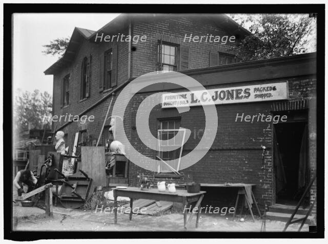 L.C. Jones Furniture, between 1911 and 1920. Creator: Harris & Ewing.