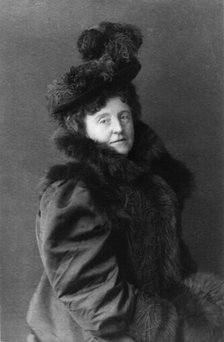 Frances (Hodgson) Burnett, 1849-1924, between 1890 and 1910. Creator: Frances Benjamin Johnston.