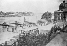 Return of the Light Horse, Custom's House, Brisbane, Queensland, 1919. Creator: Robert Augustus Henry L'Estrange.