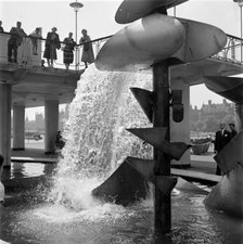 Water feature in Jubilee Gardens, South Bank, London, c1951-c1965. Artist: SW Rawlings