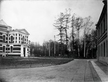 The buildings of the Chemistry Department (left) and the Physiology Department (right)..., 1904. Creator: Unknown.