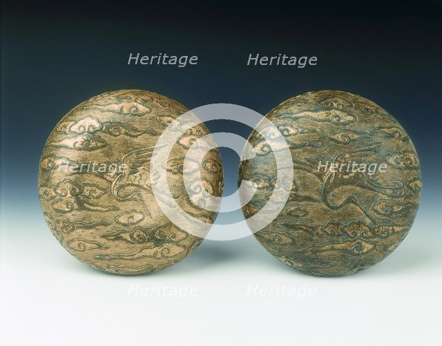 Gilt bronze covered box with crane amid clouds, Ming dynasty, China, 2nd half of 16th century. Artist: Unknown