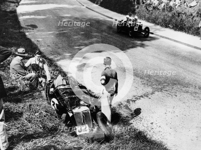 The wreckage of Goldie Gardner's MG J4, Tourist Trophy, Ards-Belfast, 1932. Artist: Unknown