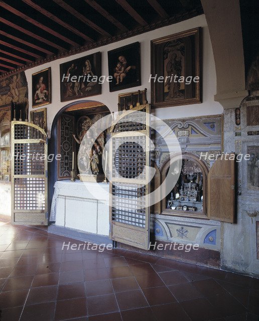 Monastery of the Descalzas Reales (Royal Discalced Nuns), upper cloister.
