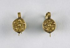 Pair of hemispherical gold earrings, Byzantine, c4th-7th century. Artist: Unknown.