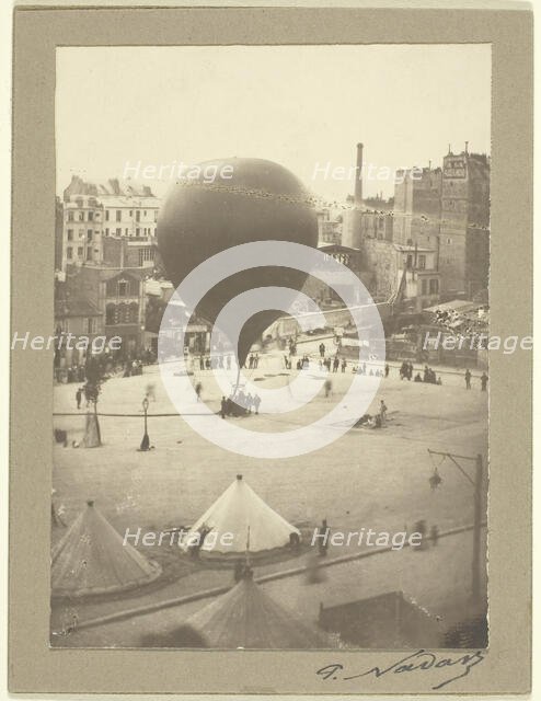 Le Neptune, Place Saint-Pierre à Montmartre, September 23, 1870. Creator: Nadar.