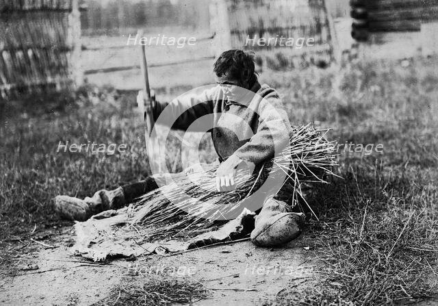 Threshing, late 19th cent - early 20th cent. Creator: I Popov.