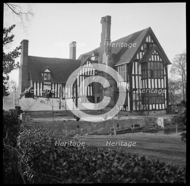 Huddington Court, Huddington, Wychavon, Worcestershire, 1939. Creator: Marjory L Wight.