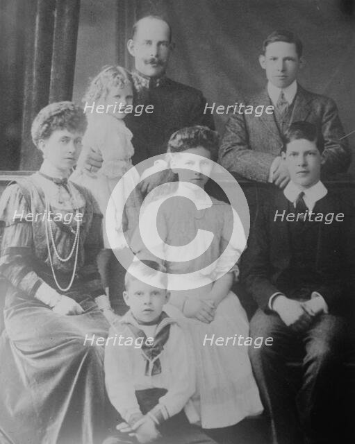 King of Greece & family, between c1910 and c1915. Creator: Bain News Service.