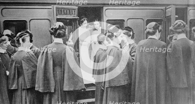 English Nurses entraining at London, between c1914 and c1915. Creator: Bain News Service.
