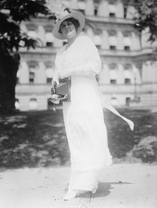 Mrs. T.T. Ansberry, 1914. Creator: Harris & Ewing.