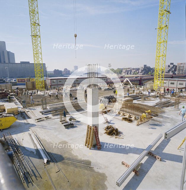 Vauxhall Cross, Albert Embankment, Vauxhall, Lambeth, London, 08/10/1990. Creator: John Laing plc.