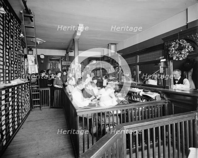 General offices, Whitney Warner Publishing Co., Detroit, Mich., between 1900 and 1905. Creator: Unknown.