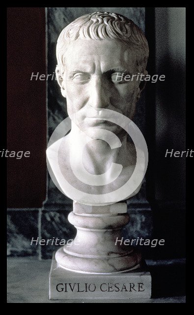Julius Caesar, Gaius (101-44 a.C.), Roman general and Emperor, bust in marble.