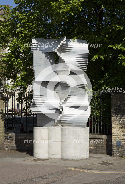'Construction in Aluminium', sculpture by Kenneth Martin, Cambridge, Cambridgeshire, 2015.  Artists: Patricia Payne, Kenneth Martin.