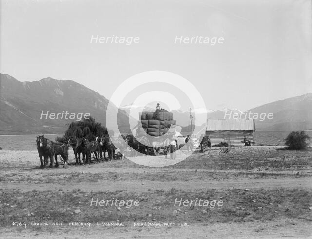 Loading wool, Pembroke, Lake Wanaka,  New Zealand. Creator: Muir & Moodie.