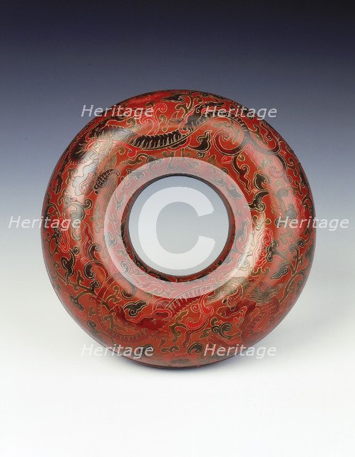 Painted and incised lacquer bead box, Late Ming dynasty, China, c1600-c1644. Artist: Unknown