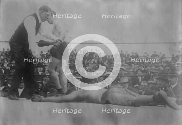 Geo. Chip k.o.'s Billy Murray, between c1910 and c1915. Creator: Bain News Service.