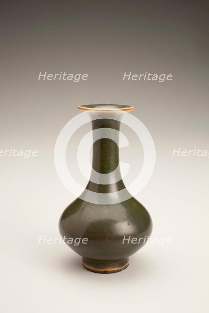 Tea-green vase, 1700s. Creator: Unknown.