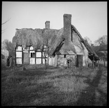 Artist's Cottage, Trotshill, Warndon, Worcester, Worcestershire, 1939. Creator: Marjory L Wight.