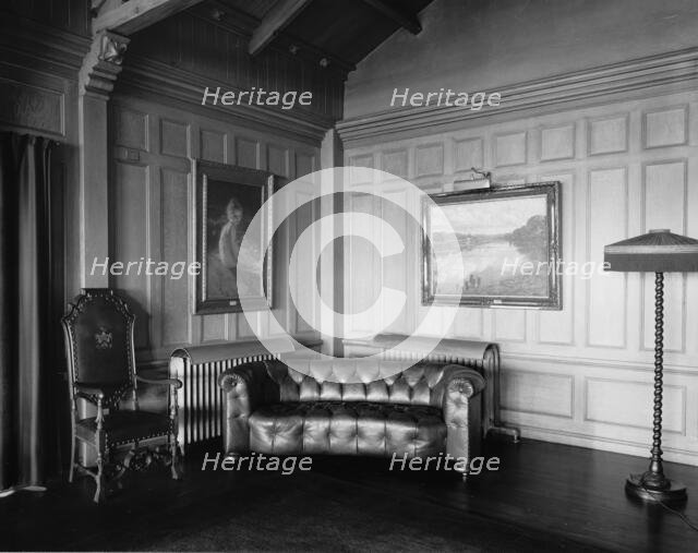 Memorial Hall, Frederick Stearns & Co. laboratory, Detroit, Mich., between 1905 and 1915. Creator: Unknown.