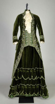 Promenade dress, French, ca. 1888. Creator: Emile Pingat.