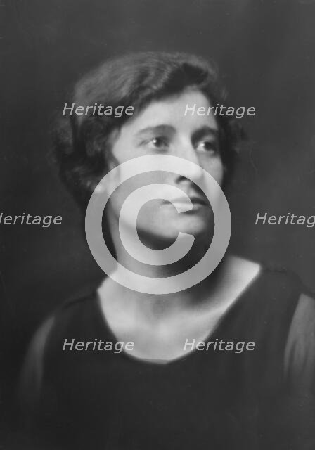 Miss Mildred S. Strauss, portrait photograph, 1918 Feb. 4. Creator: Arnold Genthe.