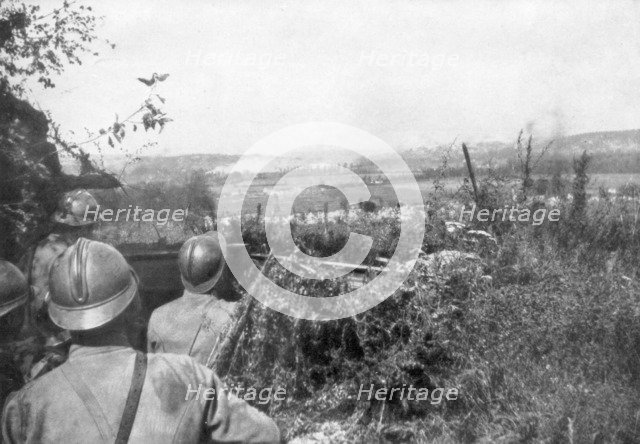 Artillery barrage before an advance, Aisne, France, 2 September 1918. Artist: Unknown