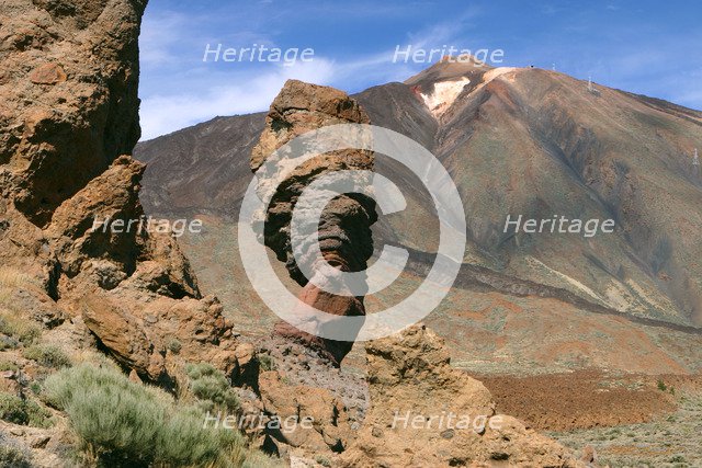 Roques Chinchado, Parque Nacional del Teide, Tenerife, Canary Islands, 2007.