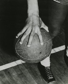 Huge hand span makes ball handling easy, 1947. Creator: Unknown.