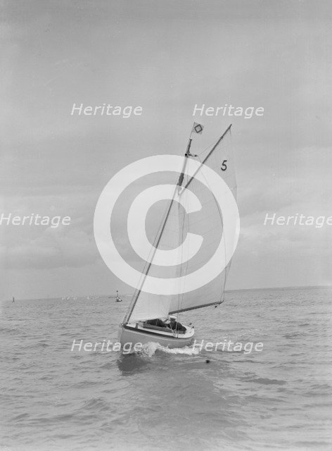 The Yarmouth One Design 'Greywing', 1922. Creator: Kirk & Sons of Cowes.
