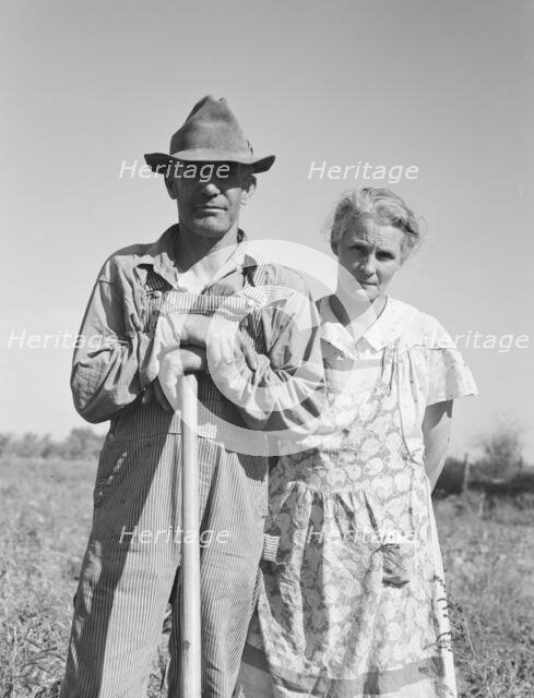 Couple who have raised ten children on reclaimed land..., Irrigon, Morrow County, Oregon, 1939. Creator: Dorothea Lange.